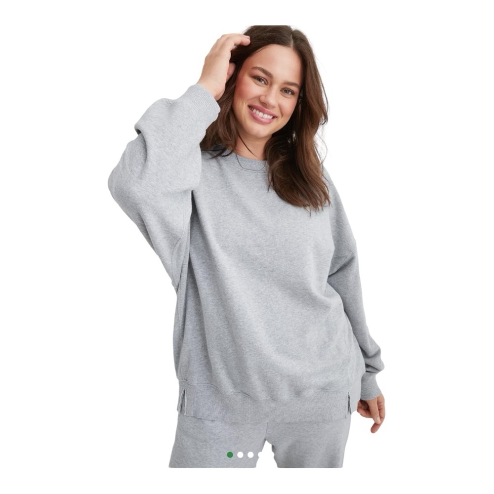 Aerie The Chill Crew graphic Sweatshirt size M